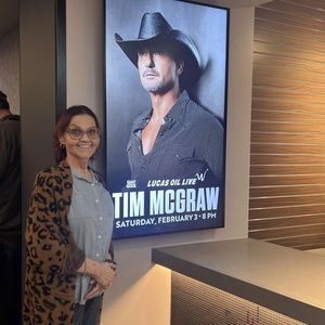 Meet your Posher, Rita